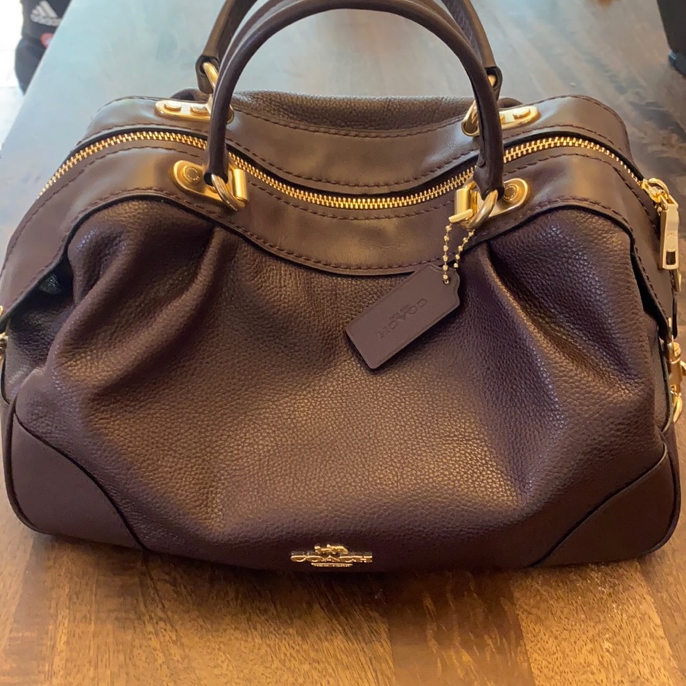 Authentic Coach Tote Handbag (Brand New)